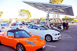 Stellar Solar hosts solar and EV BBQ