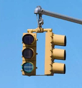 University of Nebraska testing hybrid wind/solar traffic lights