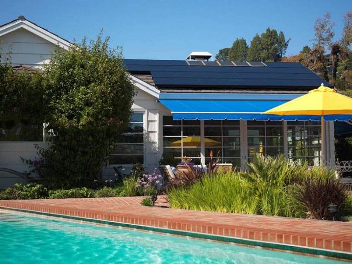 A Real Goods Solar installation. Courtesy Real Goods Solar.