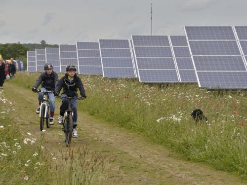 Solar gardens are a hot topic as Colorado