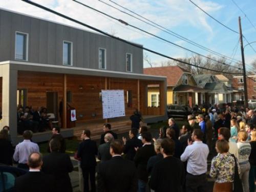 Habitat for Humanity installing solar