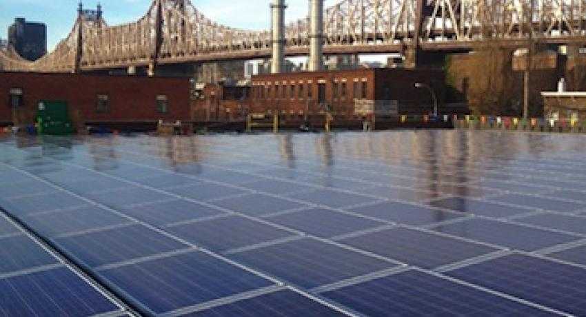 EnterSolar installation at a Dykes Lumber store